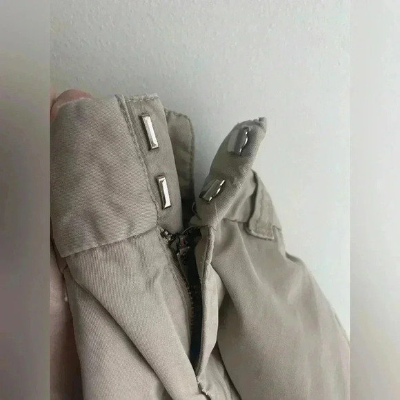 Eddie Bauer Size 4 Women’s Mercer Fit Khaki Shorts Bermuda Style 100% Cotton Tan - Picture 6 of 13